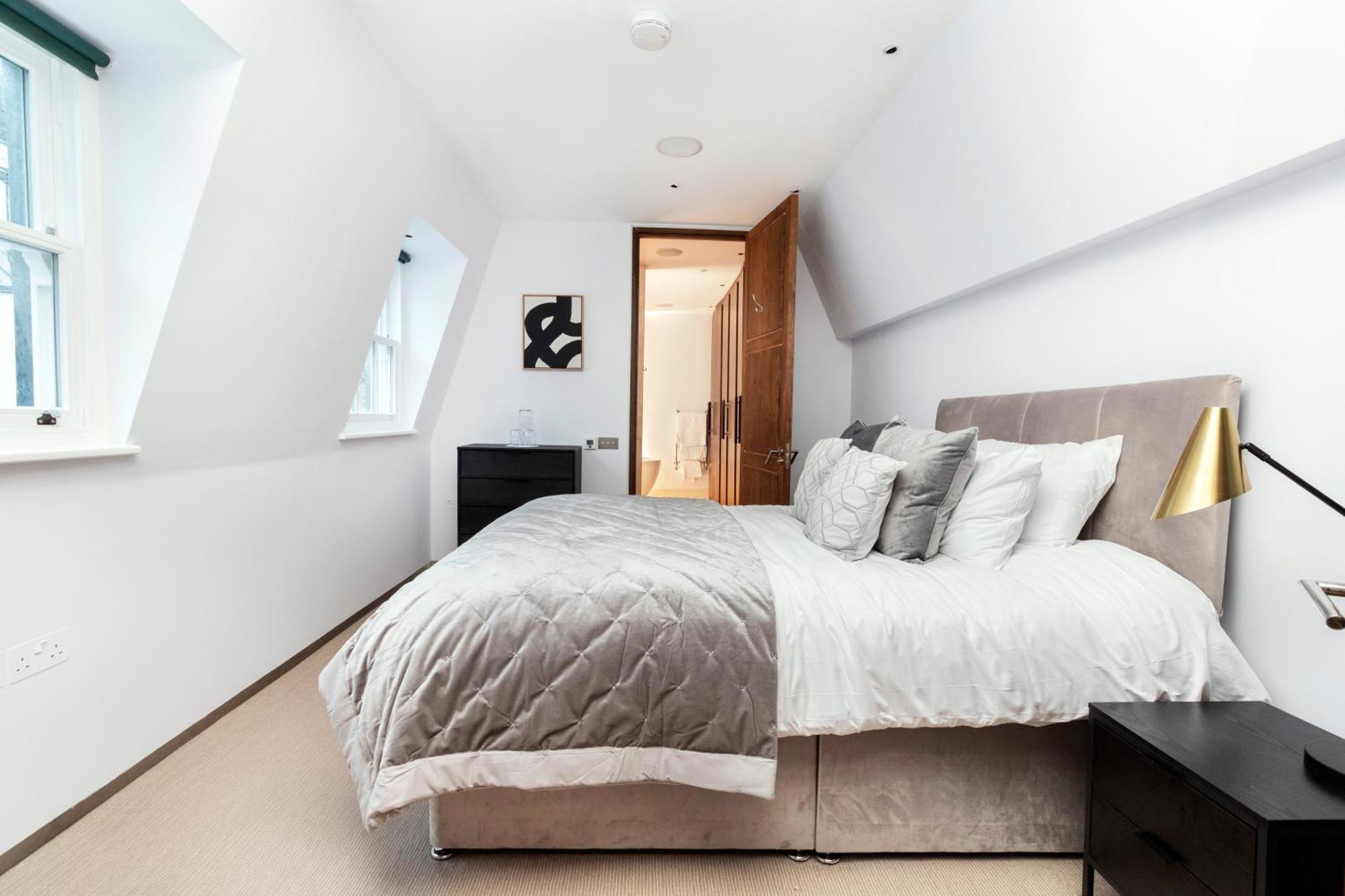 Gorgeous 3 Bed House In Paddington